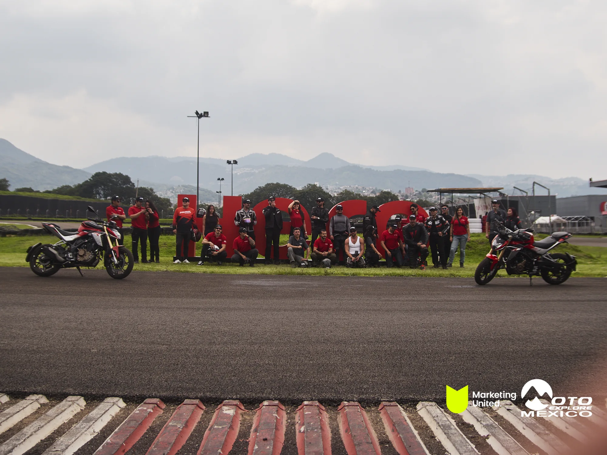 HUNK TRACKDAY 546